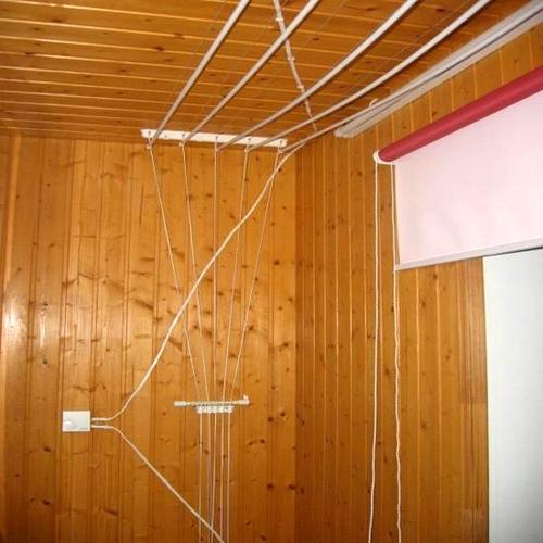 Где лучше сушить белье. Где сушить бельё? Лучший вариант