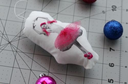 Игрушки на елку текстильные. Елочные игрушки своими руками - 5 текстильных идей