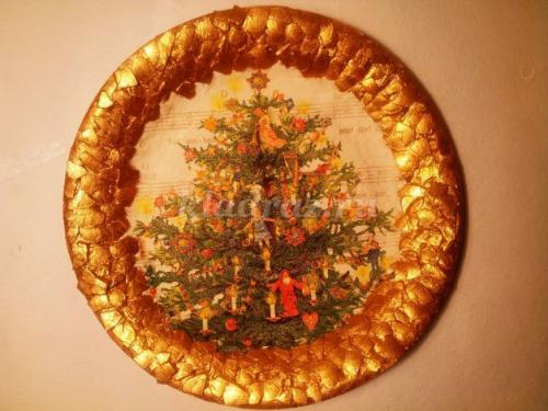 Декупаж с яичной скорлупой. Декупаж подноса из дерева яичной скорлупой 29