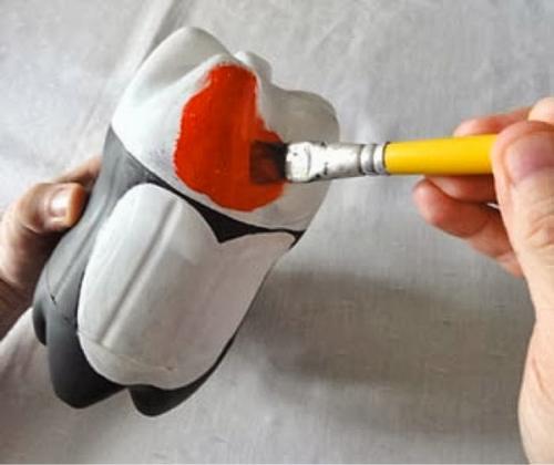 Из чего можно сделать пингвина. Маленький пингвин из пластиковой бутылки