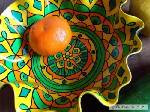 Что можно сделать из пластинок. Ваза для фруктов 14