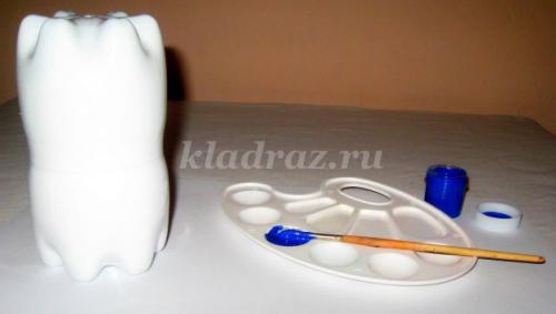 Как сделать из бутылки пингвина. Пингвин из пластиковых бутылок своими руками. Мастер-класс 05