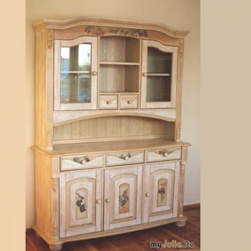 Старинный буфет в современном интерьере. Русский колорит 04
