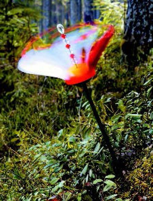 Как сделать вертушку своими руками из пластиковых бутылок. Как отпугнуть птиц 04