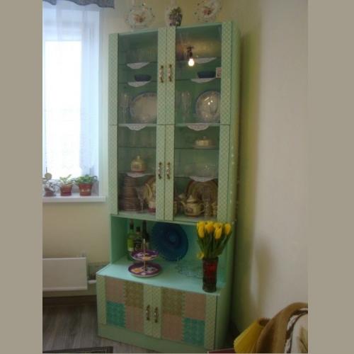 Старинный буфет в современном интерьере. Русский колорит 03