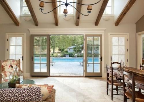 Французские окна на балкон. Из чего производят современные французские оконные конструкции 01