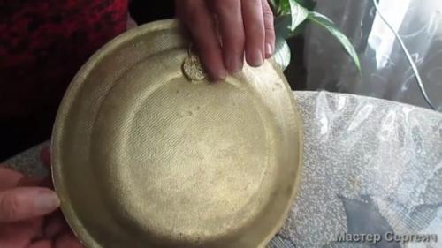 Декупаж тарелок с яичной скорлупой. Декупаж тарелки яичной скорлупой (кухонный декор)