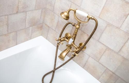 Плитка декор для ванной. 6 правил и 4 типа плитки в ванную 05