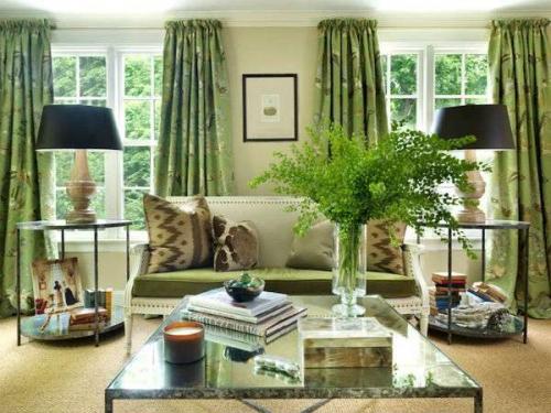 Интерьер комнаты с двумя окнами на одной стене. Особенности планировки