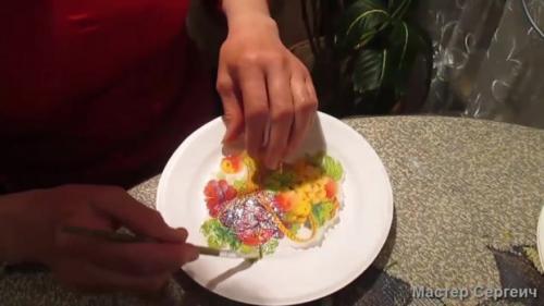 Декупаж тарелок с яичной скорлупой. Декупаж тарелки яичной скорлупой (кухонный декор)