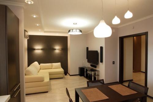 Дизайн спальня и гостиная в одной комнате. Как совместить гостиную со спальней? 13