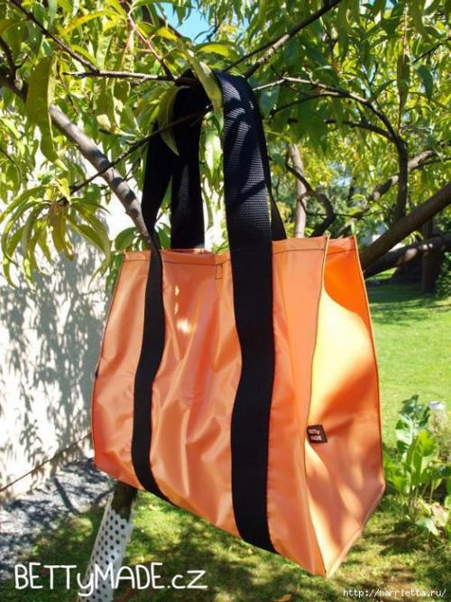 Сумки из пластиковых бутылок. Мастер-класс 1: пляжная сумка из пластиковых бутылок 13 Сумки из пластиковых бутылок. Мастер-класс 1: пляжная сумка из пластиковых бутылок 13