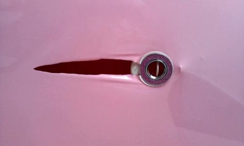 Как лопается натяжной потолок. Что делать, если порвался натяжной потолок