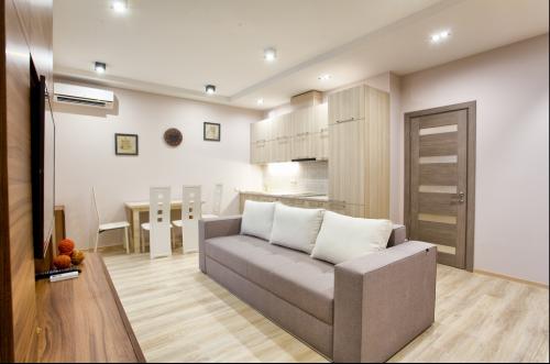 Дизайн квартиры-студии 24 кв м прямоугольной. Современные виды стилей для студии 24 кв м