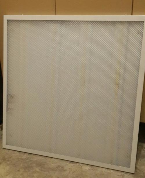 Замена светодиодной ленты в светильнике. Ремонт офисного светильника Призма