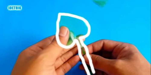 Объемные цветы из пластиковых бутылок. Как сделать цветы из пластиковых бутылок своими руками для сада и огорода