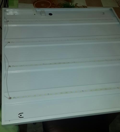 Замена светодиодной ленты в светильнике. Ремонт офисного светильника Призма