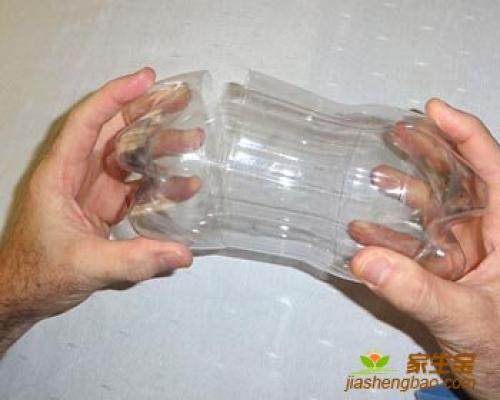 Пингвин из бутылок пластиковых. Пингвин из пластиковых бутылок своими руками. Мастер-класс 19