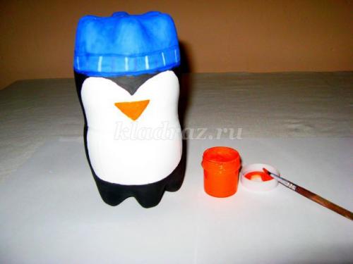 Пингвин из бутылок пластиковых. Пингвин из пластиковых бутылок своими руками. Мастер-класс 09 Пингвин из бутылок пластиковых. Пингвин из пластиковых бутылок своими руками. Мастер-класс 09
