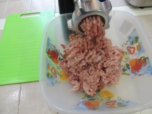 Фарш для бургеров из свинины. Великолепные котлеты для гамбургера из свинины пошаговый рецепт