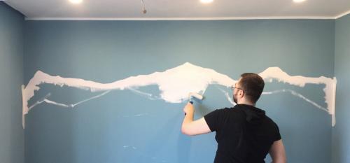 Как нарисовать горы на стене в детской. МАСТЕР-КЛАСС: Как быстро и недорого декорировать пустую стену