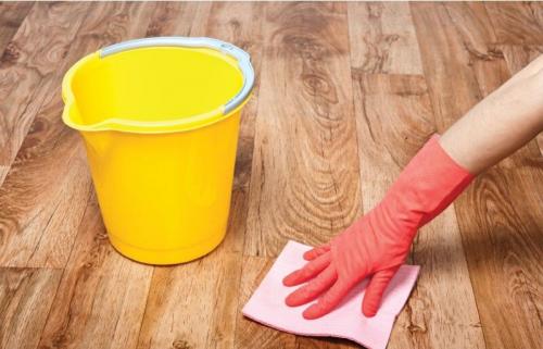 Уход за ламинатом после укладки. Как правильно мыть ламинат