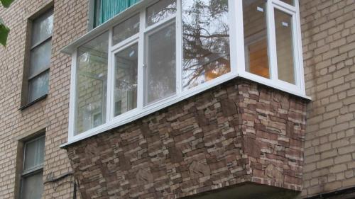 Как обустроить балкон внутри по простому и дешево. Советы по обустройству балкона 03