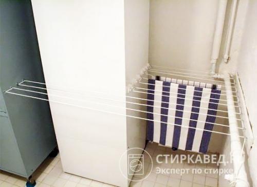 Сушилка для белья своими руками на балконе. Несколько вариантов самодельных сушилок для белья