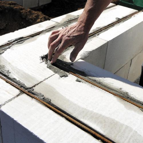 Цоколь из газобетона. Цокольный этаж из газоблоков