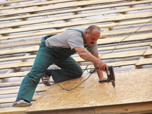 Нужна ли контробрешетка на холодной кровле. Место контробрешетки в кровельном пироге