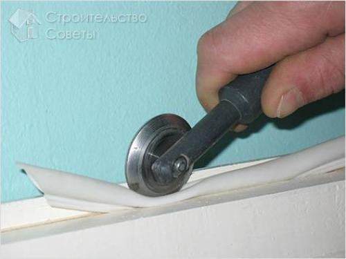 Как правильно заклеивать на зиму окна. Чем заклеить окна на зиму: лучший ответ — сочетание материалов 04