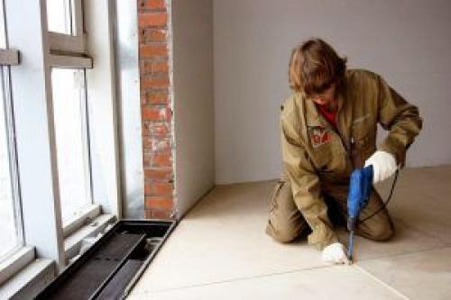 Как на деревянный пол положить плитку в ванной. Сложности при укладке плитки 06