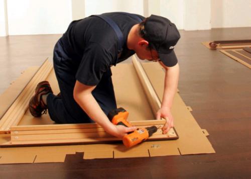 Правила установки межкомнатных дверей. Сборка коробки