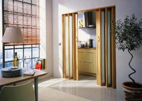 Как сделать деревянную дверь своими руками из досок. Подбираем материал: особенности различной древесины 20