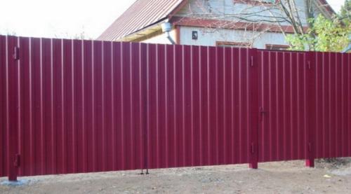 Подъемные ворота для гаража из профнастила своими руками. Особенности подъёмных ворот: 10 Подъемные ворота для гаража из профнастила своими руками. Особенности подъёмных ворот: 10