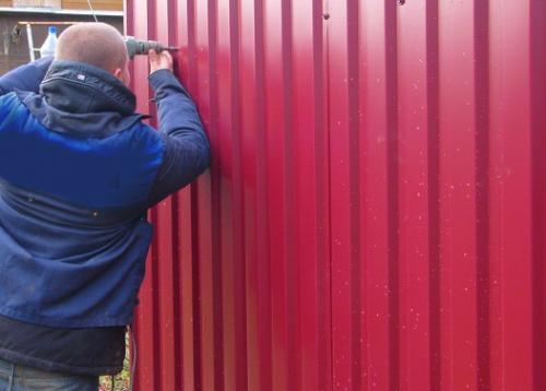 Подъемные ворота для гаража из профнастила своими руками. Особенности подъёмных ворот: 08 Подъемные ворота для гаража из профнастила своими руками. Особенности подъёмных ворот: 08