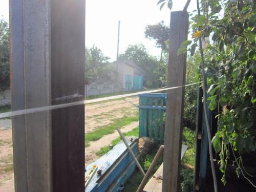 Подъемные ворота для гаража из профнастила своими руками. Особенности подъёмных ворот: 12 Подъемные ворота для гаража из профнастила своими руками. Особенности подъёмных ворот: 12