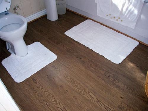 Ламинат в ванную комнату. Укладка ламината в ванной комнате 03 Ламинат в ванную комнату. Укладка ламината в ванной комнате 03