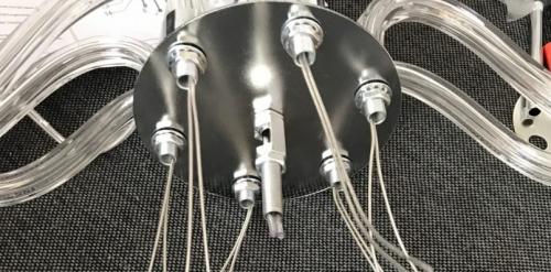 Как повесить люстру без сверления. Как повесить люстру: способы, как подсоединить и подвесить светильник или люстру своими руками (90 фото)