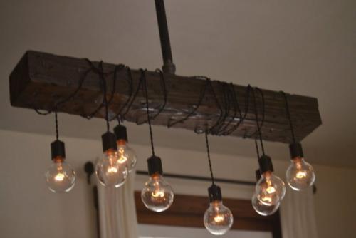 Как повесить люстру без сверления. Как повесить люстру: способы, как подсоединить и подвесить светильник или люстру своими руками (90 фото)