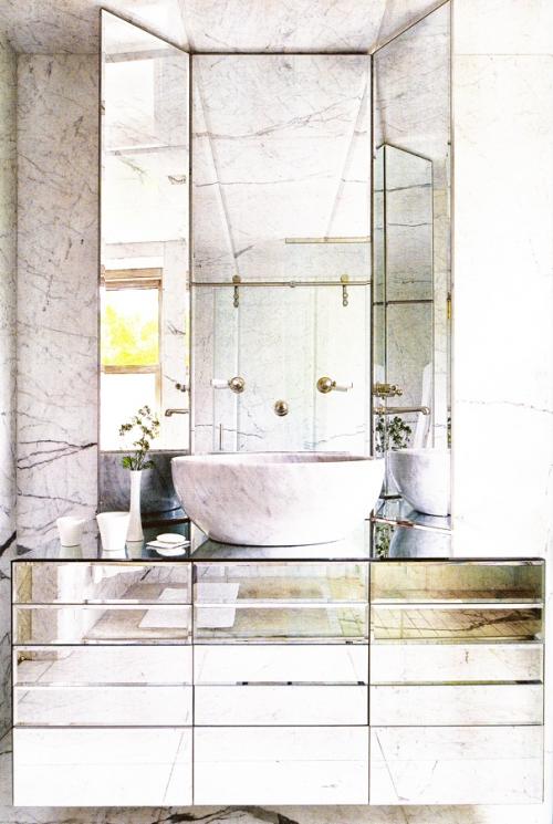 Зеркала в интерьере 10