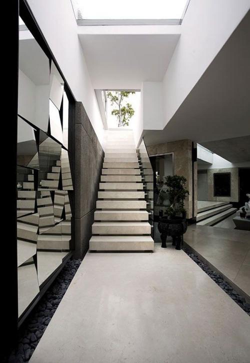 Зеркала в интерьере 14