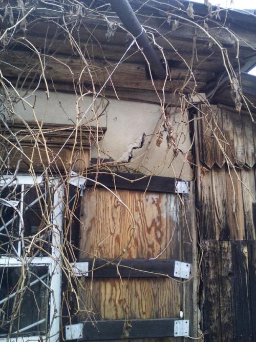 Кирпичный фундамент для деревянного дома. Фундамент под кирпичный домик на даче