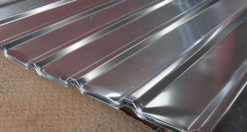 Закрытая беседка с мангалом. Закрытая беседка с барбекю или мангалом