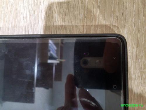 Как повторно наклеить защитное стекло. Стекло не клеится по краям. Решение проблемы