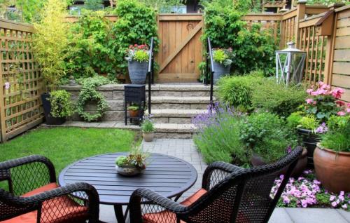 Ландшафтный дизайн маленького участка. Идеи и варианты ландшафтного дизайна на маленьком участке перед домом