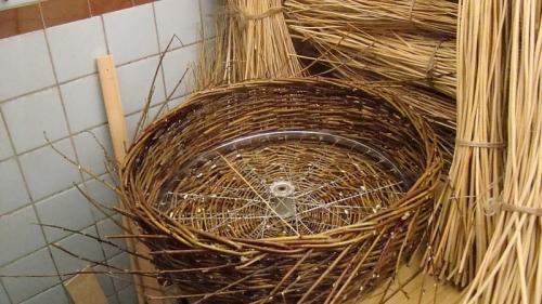 Гнездо для аиста. Как сделать гнездо для аистов своими руками