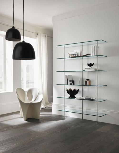 Стеллаж в интерьере: выбор формы, цвета и материала