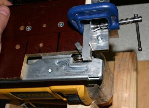 Как научиться вырезать лобзиком по дереву. Тонкости выпиливания лобзиком 17