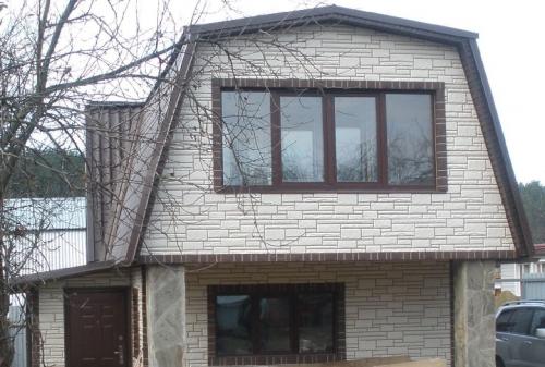 Оформление фронтона деревянного дома. Материалы для облицовки фронтона частного дома 06